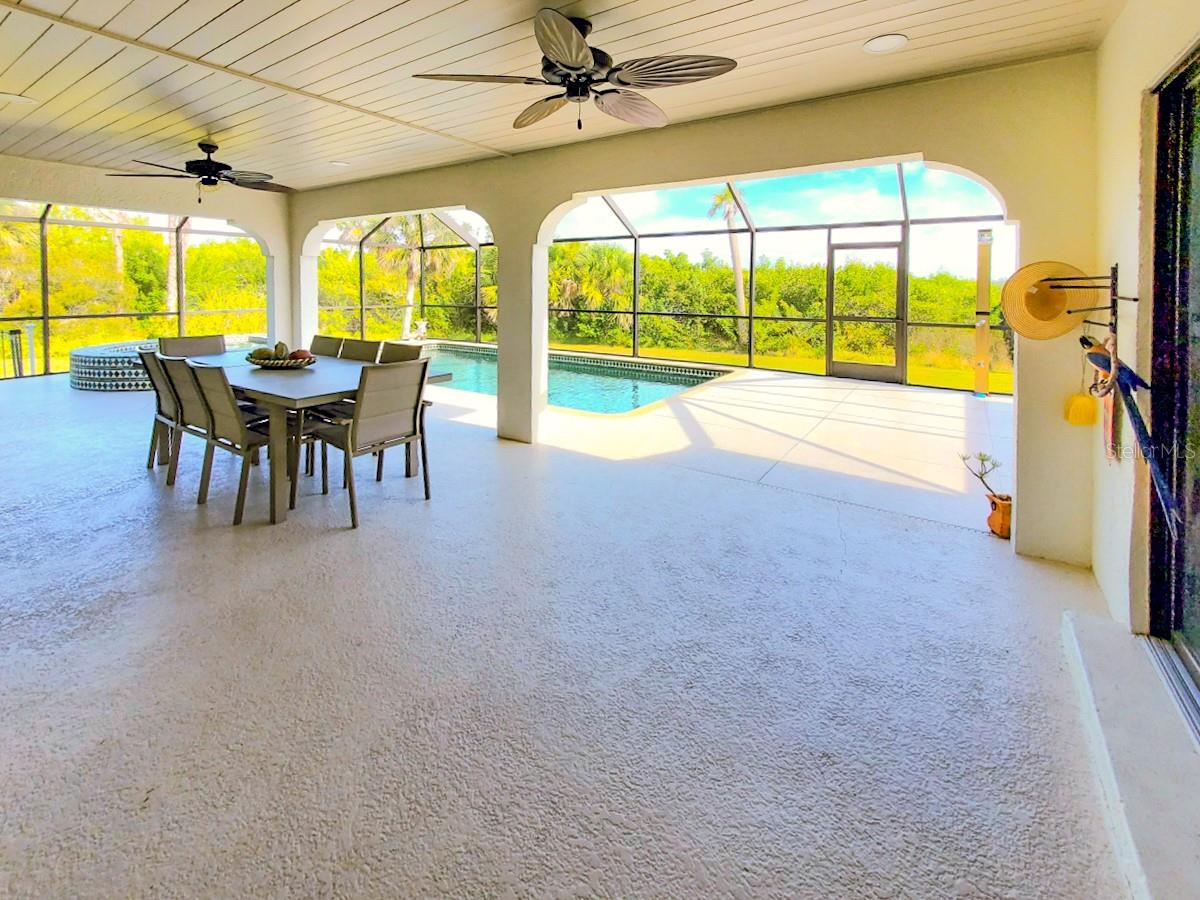 MYAKKA COUNTRY - Residential