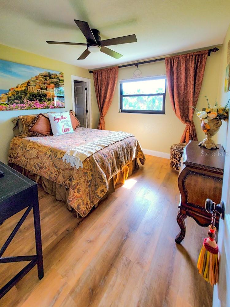 MYAKKA COUNTRY - Residential
