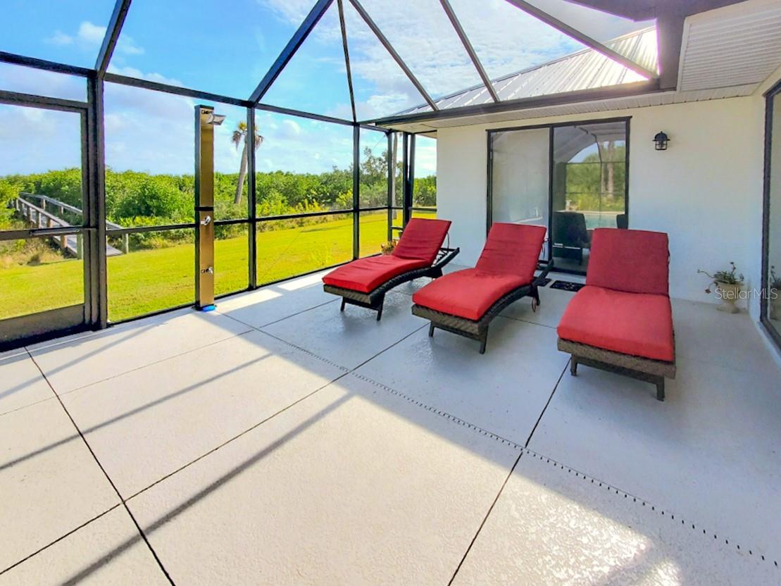 MYAKKA COUNTRY - Residential