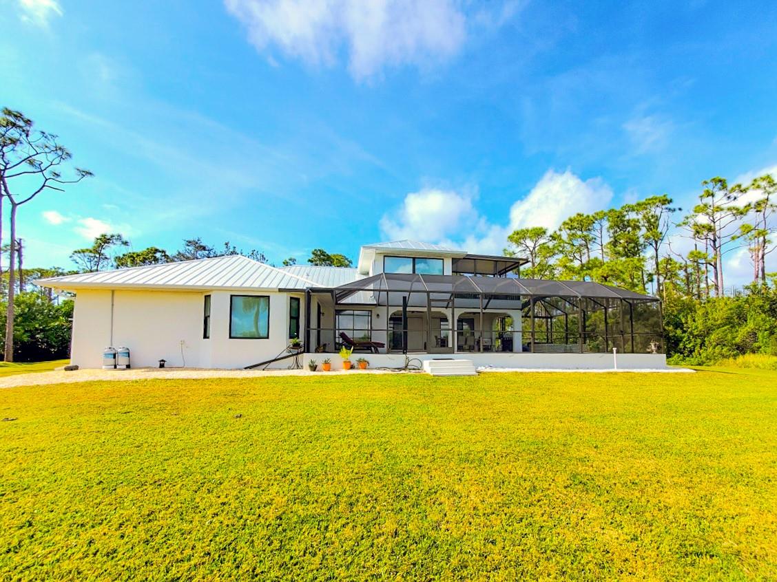 MYAKKA COUNTRY - Residential