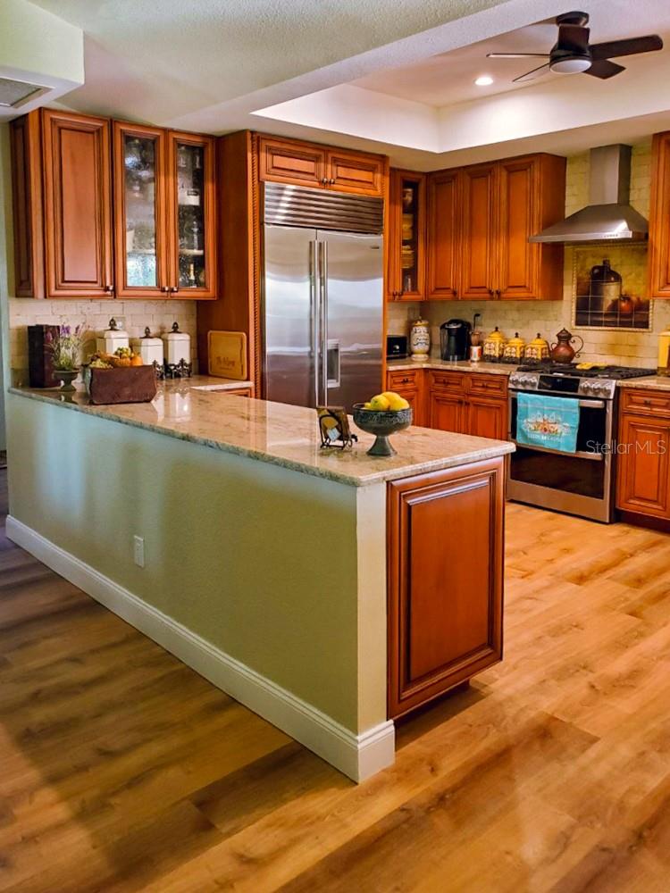 MYAKKA COUNTRY - Residential
