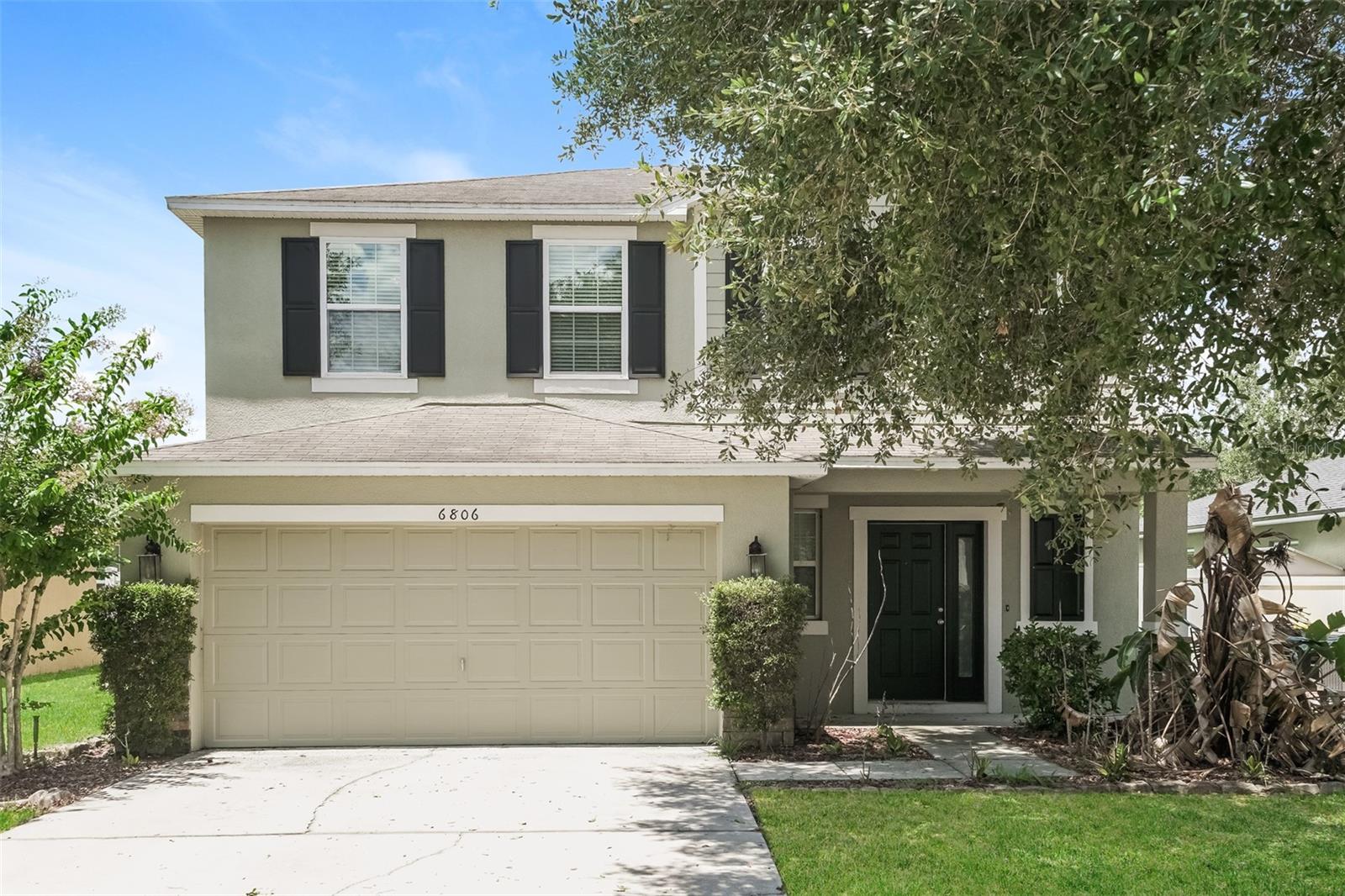 GLENBROOK CHASE - Residential