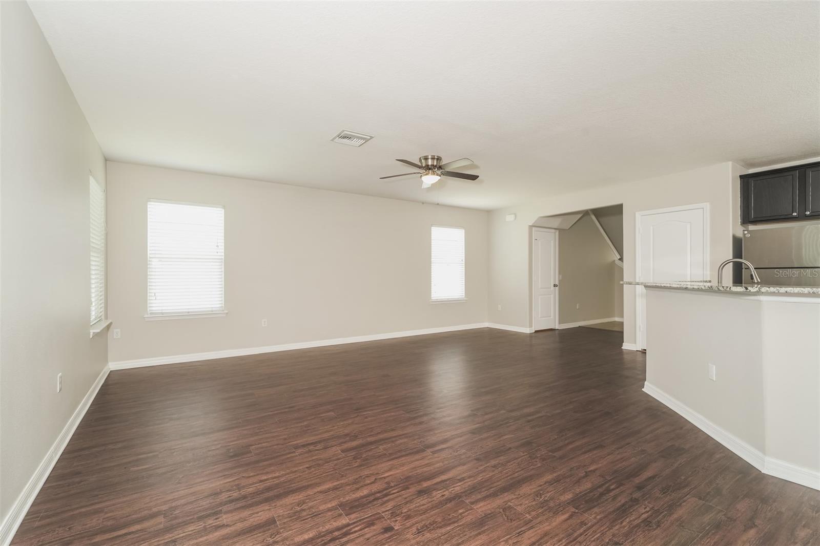 GLENBROOK CHASE - Residential