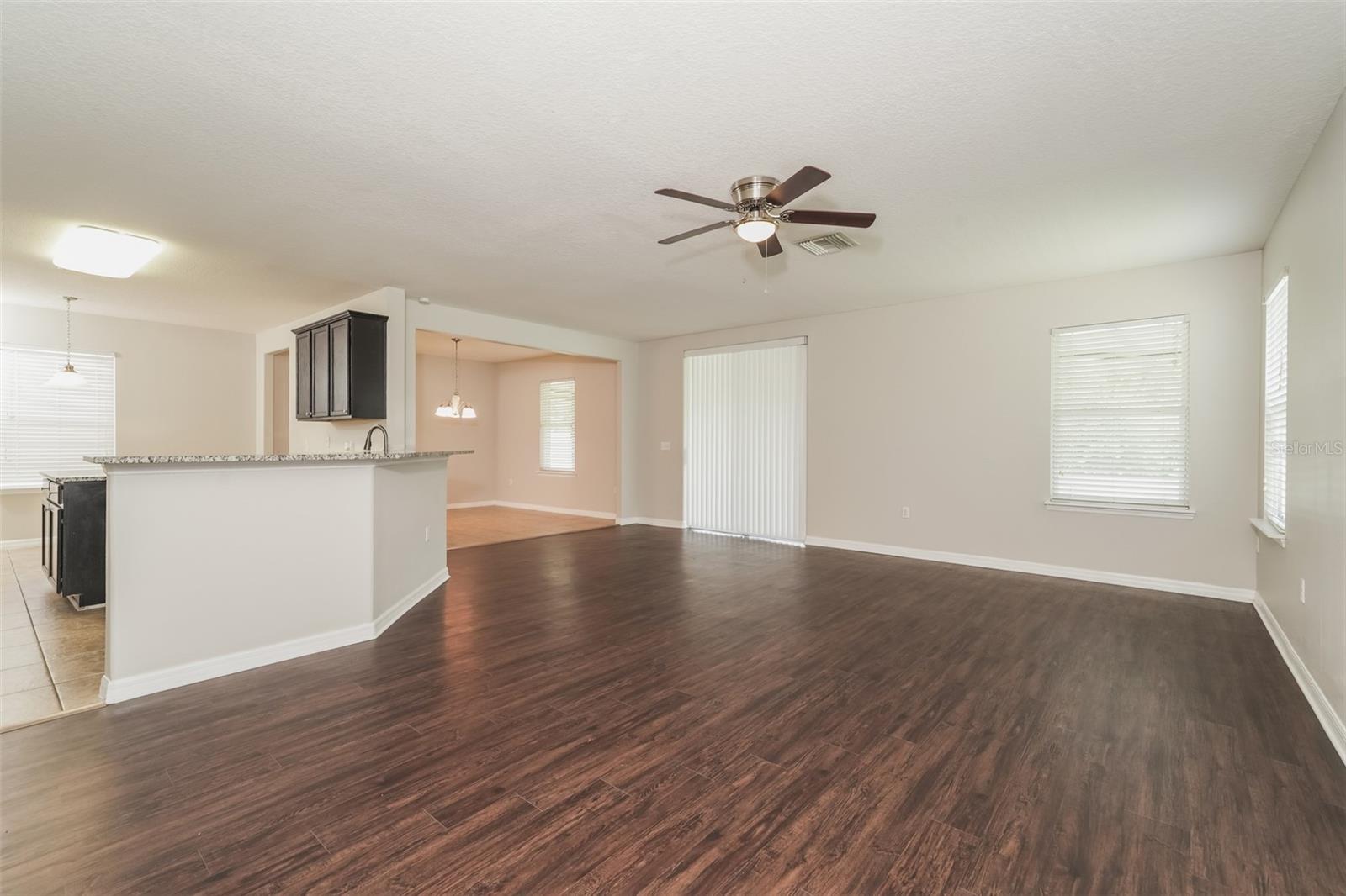 GLENBROOK CHASE - Residential