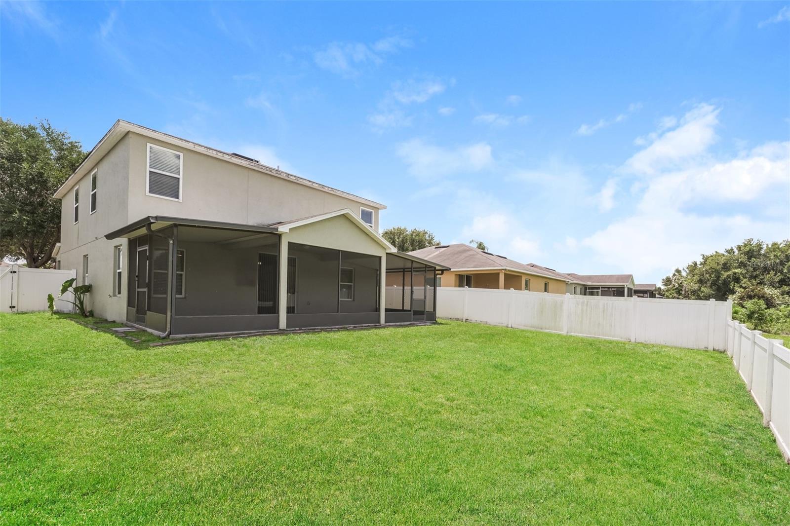 GLENBROOK CHASE - Residential