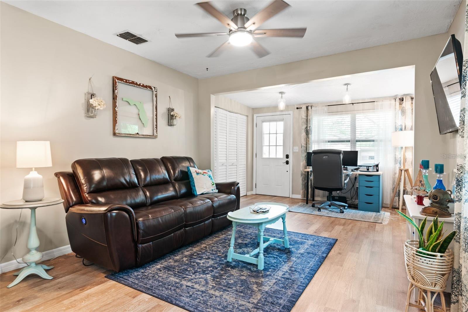 ROOSEVELT GROVES - Residential