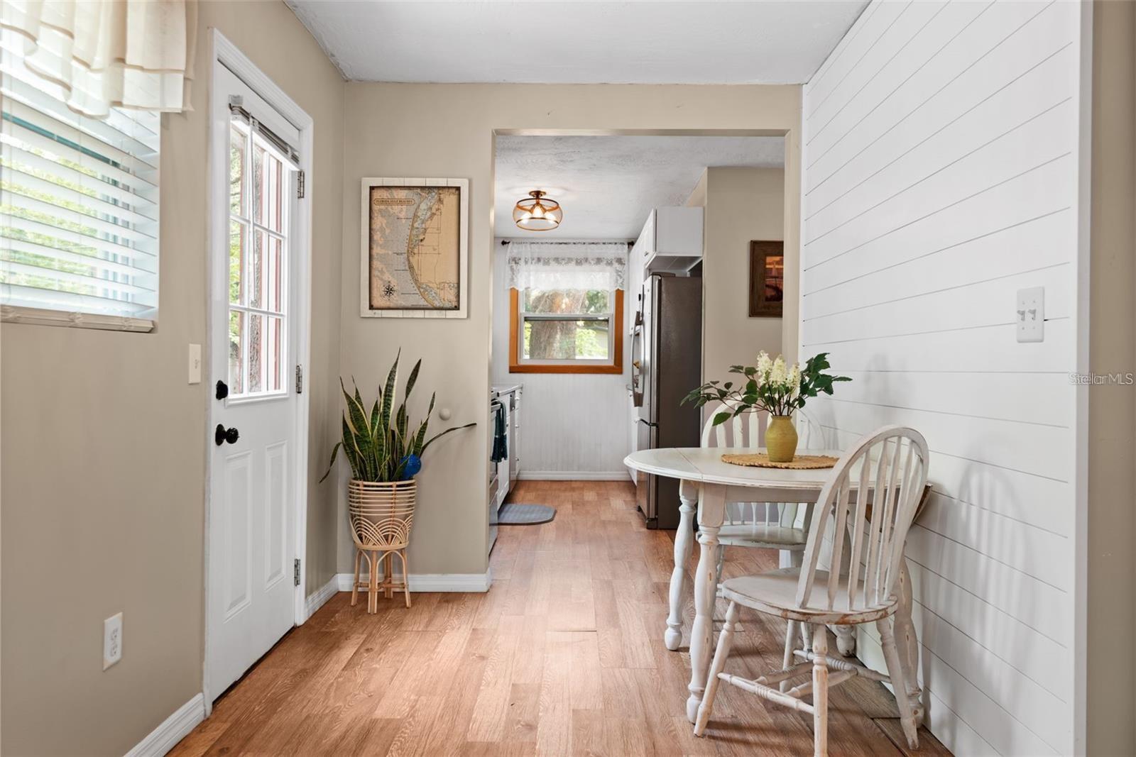 ROOSEVELT GROVES - Residential