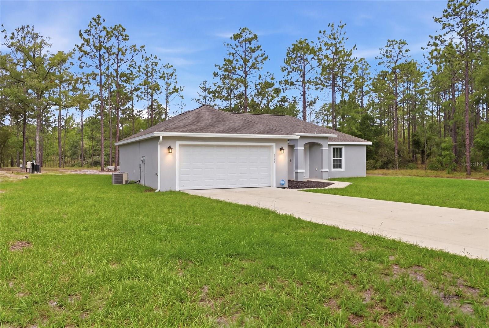 RAINBOW LAKES ESTATE - Residential