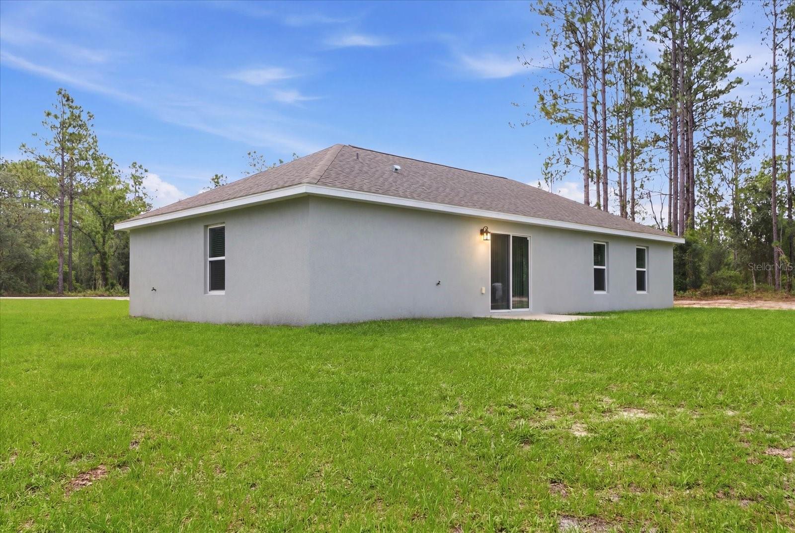 RAINBOW LAKES ESTATE - Residential