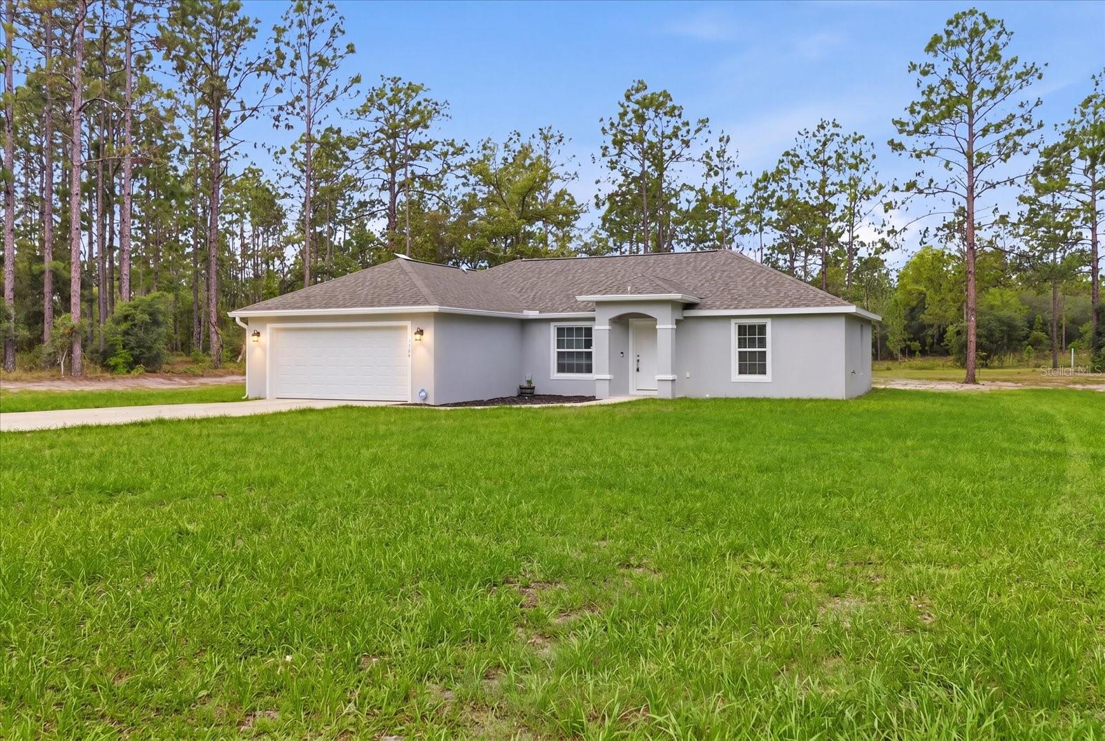 RAINBOW LAKES ESTATE - Residential