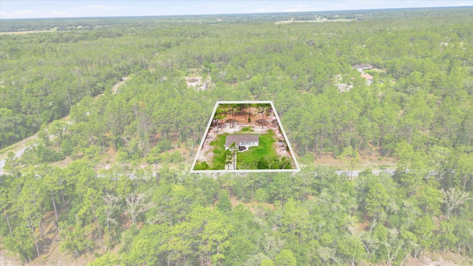 RAINBOW LAKES ESTATE - Residential