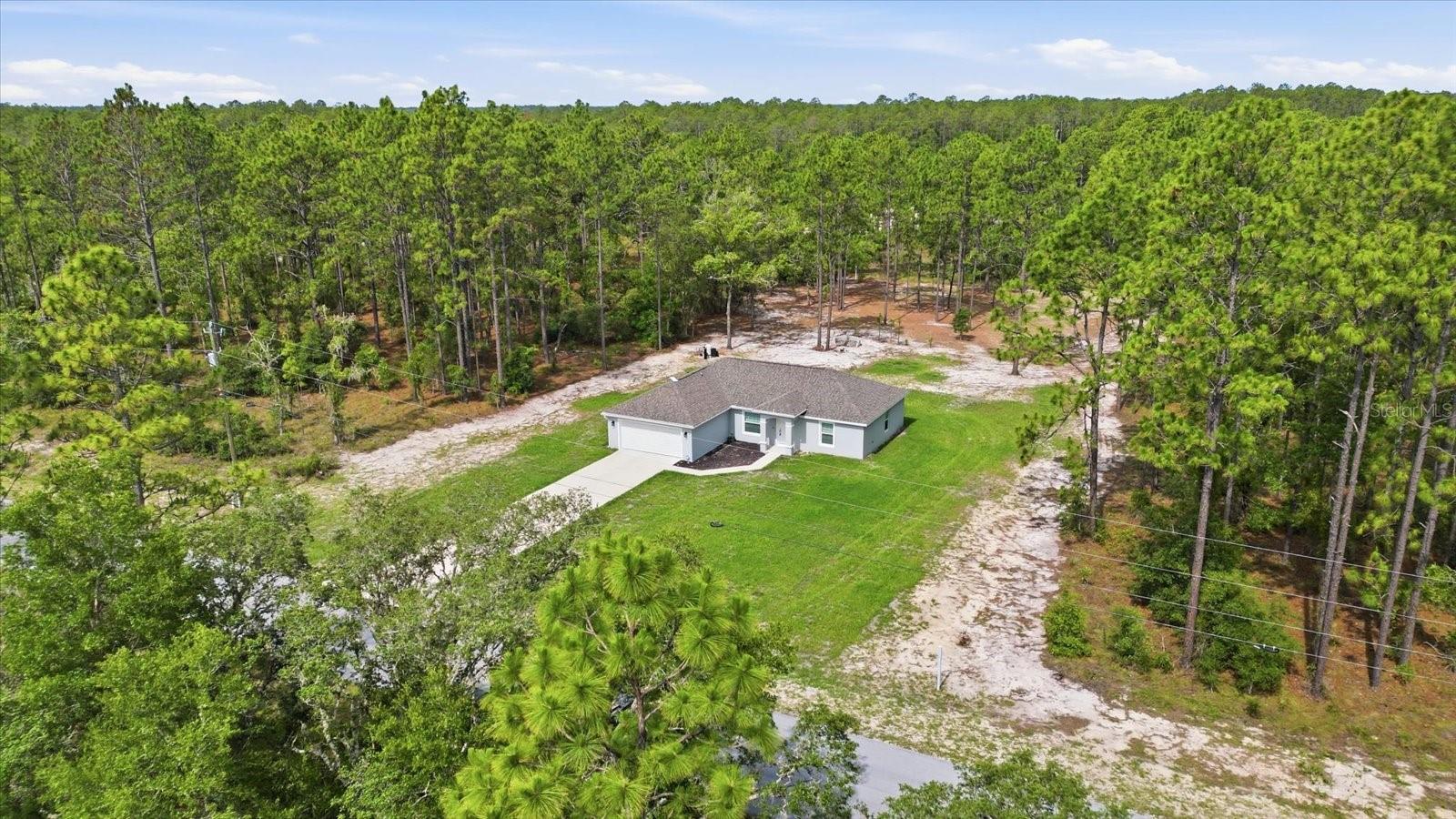 RAINBOW LAKES ESTATE - Residential