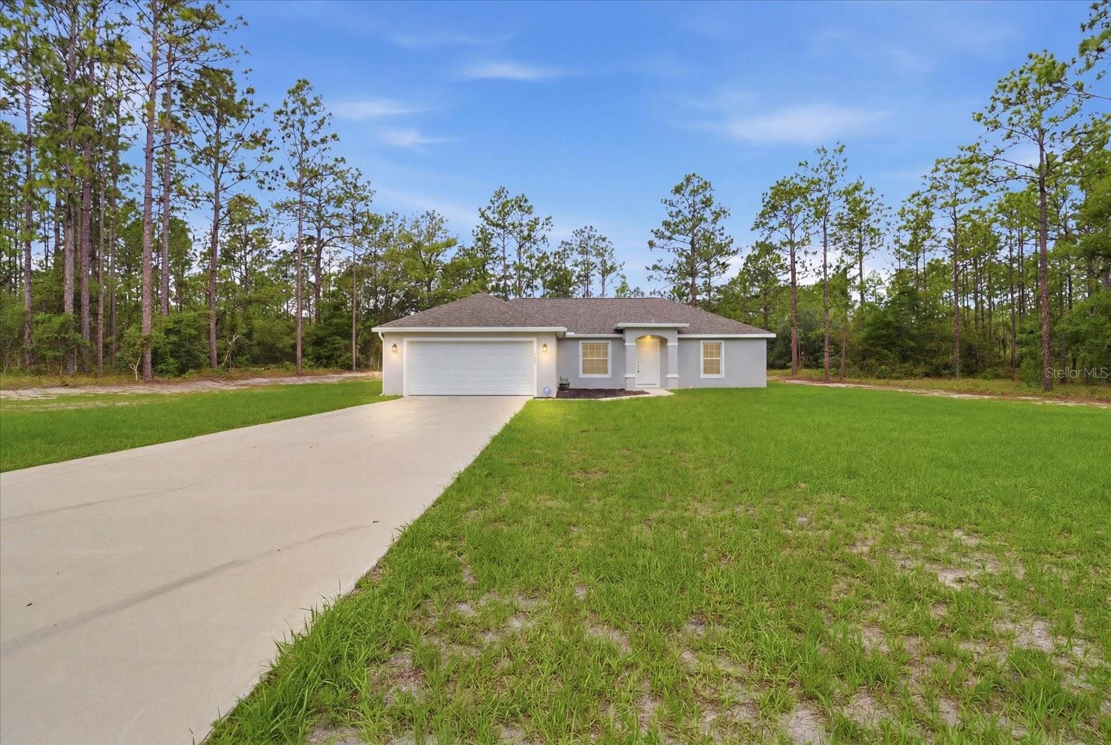 RAINBOW LAKES ESTATE - Residential