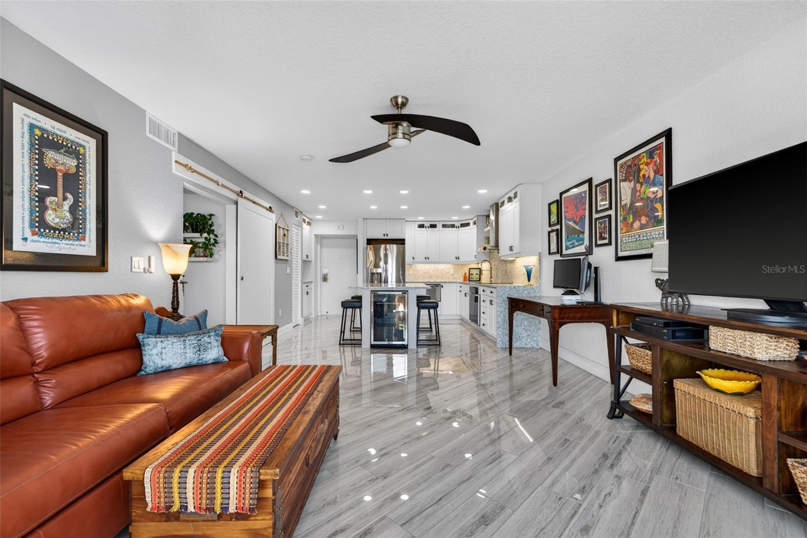 BAYWAY ISLES POINT BRITTANY SIX - Residential