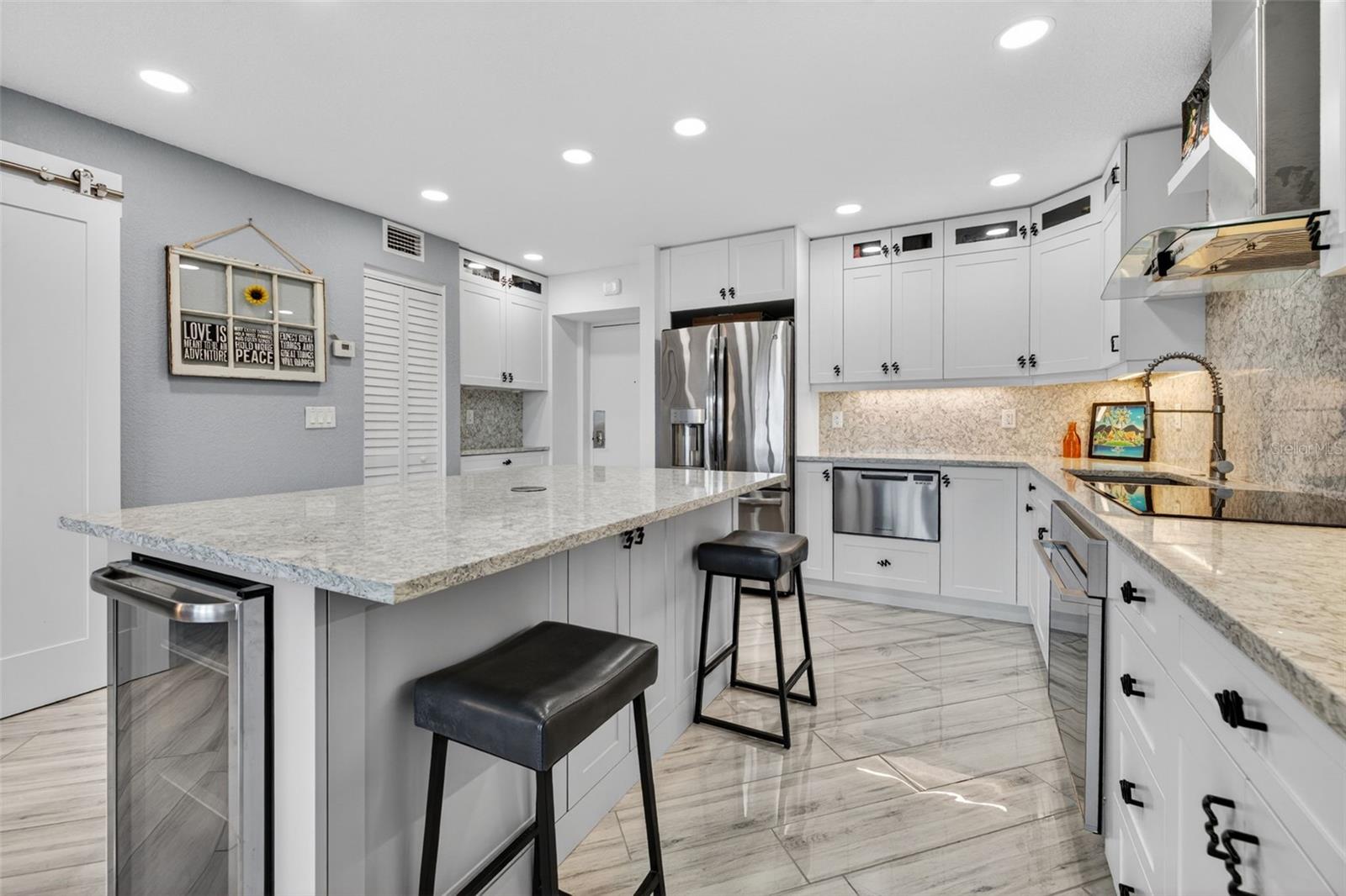 BAYWAY ISLES POINT BRITTANY SIX - Residential