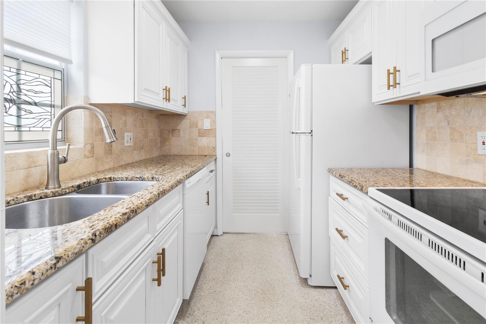 5400 GULF DRIVE APTS - Residential