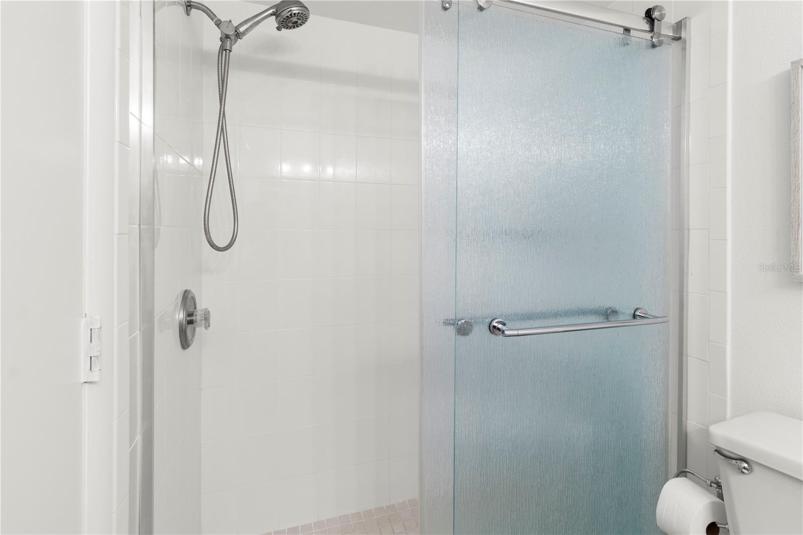 5400 GULF DRIVE APTS - Residential