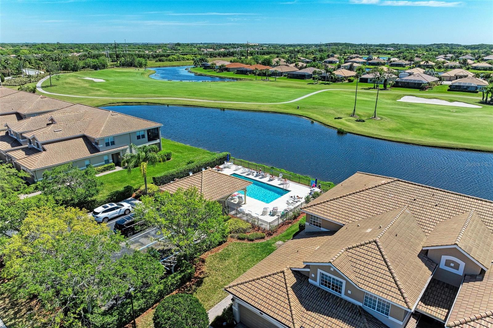 RIVER STRAND - Residential