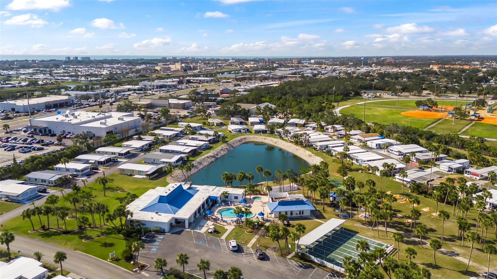 VENICE ISLE - Residential