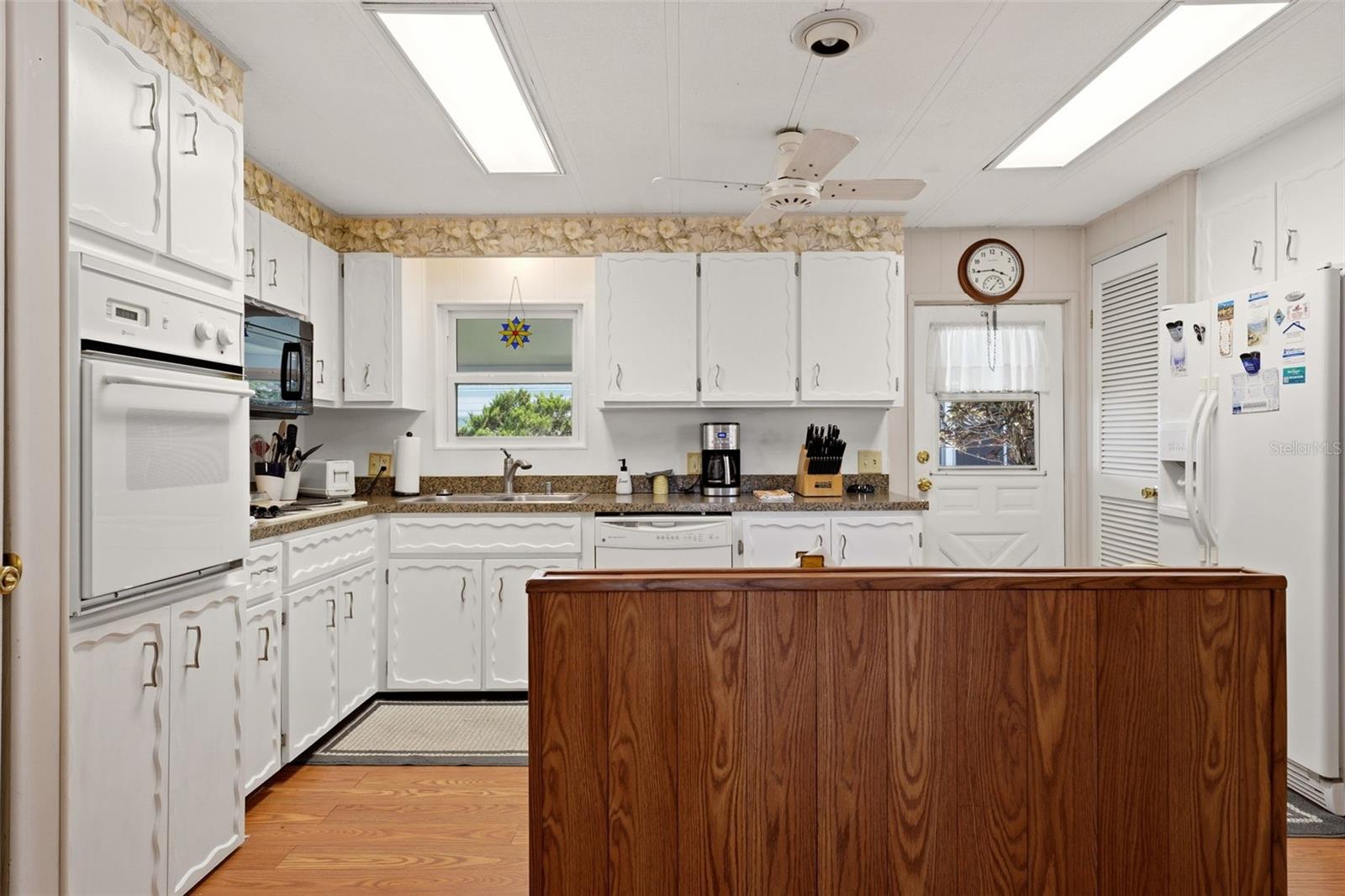 VENICE ISLE - Residential
