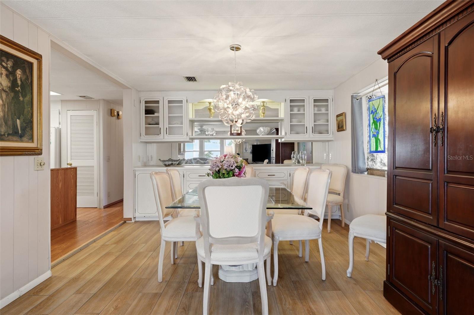 VENICE ISLE - Residential