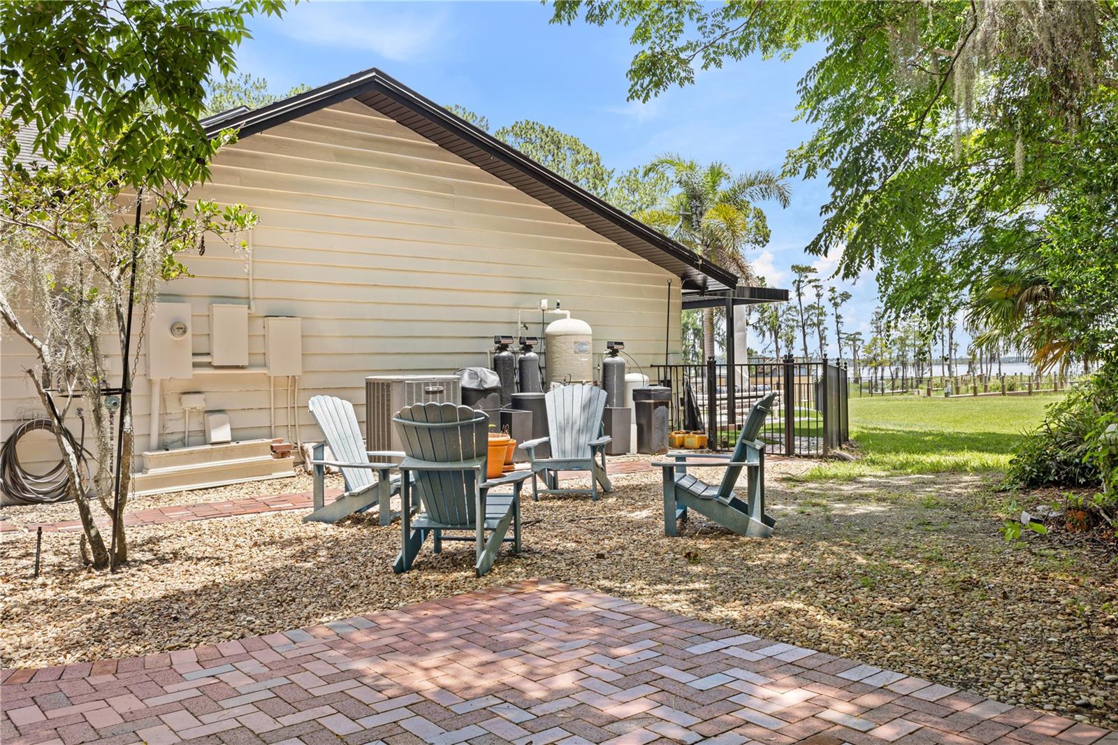 CYPRESS SHORES - Residential Lease