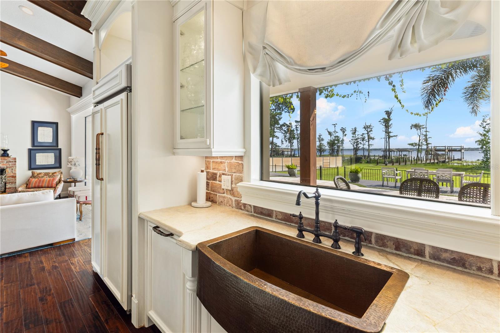 CYPRESS SHORES - Residential Lease