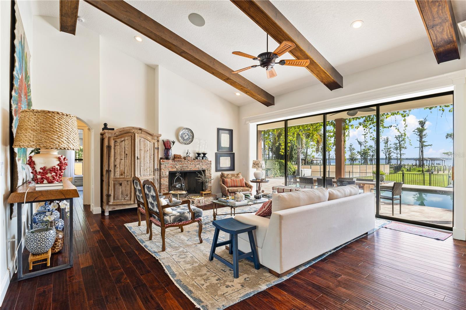CYPRESS SHORES - Residential Lease
