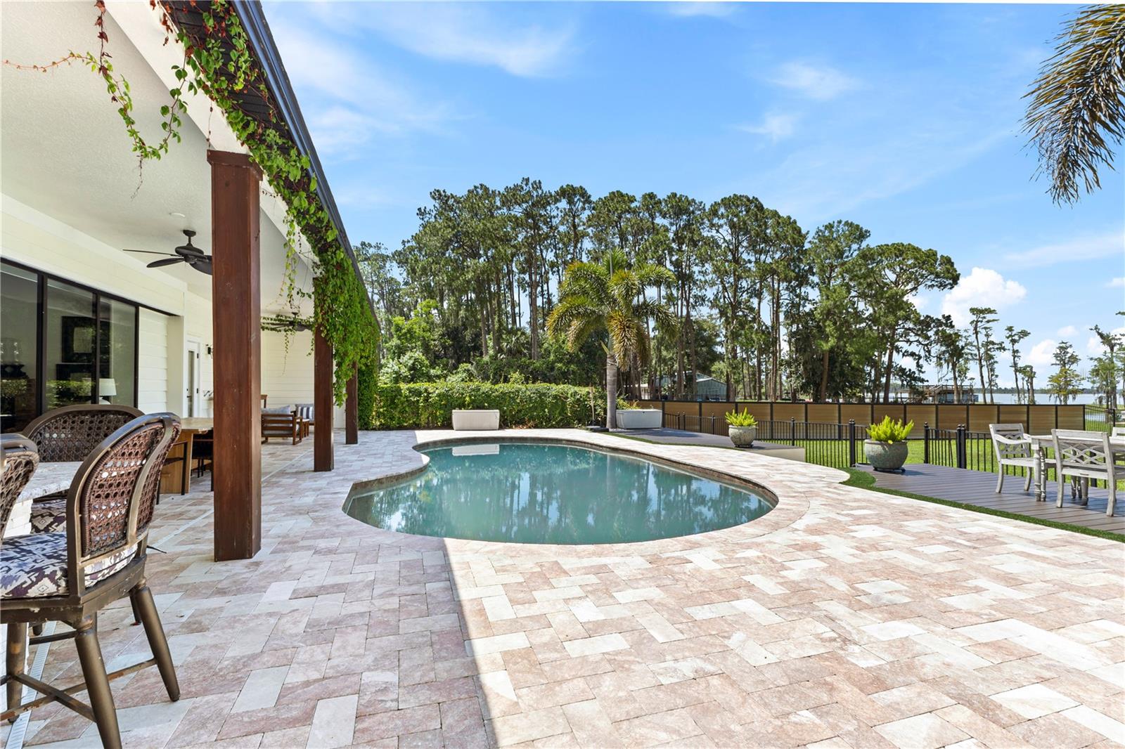 CYPRESS SHORES - Residential Lease