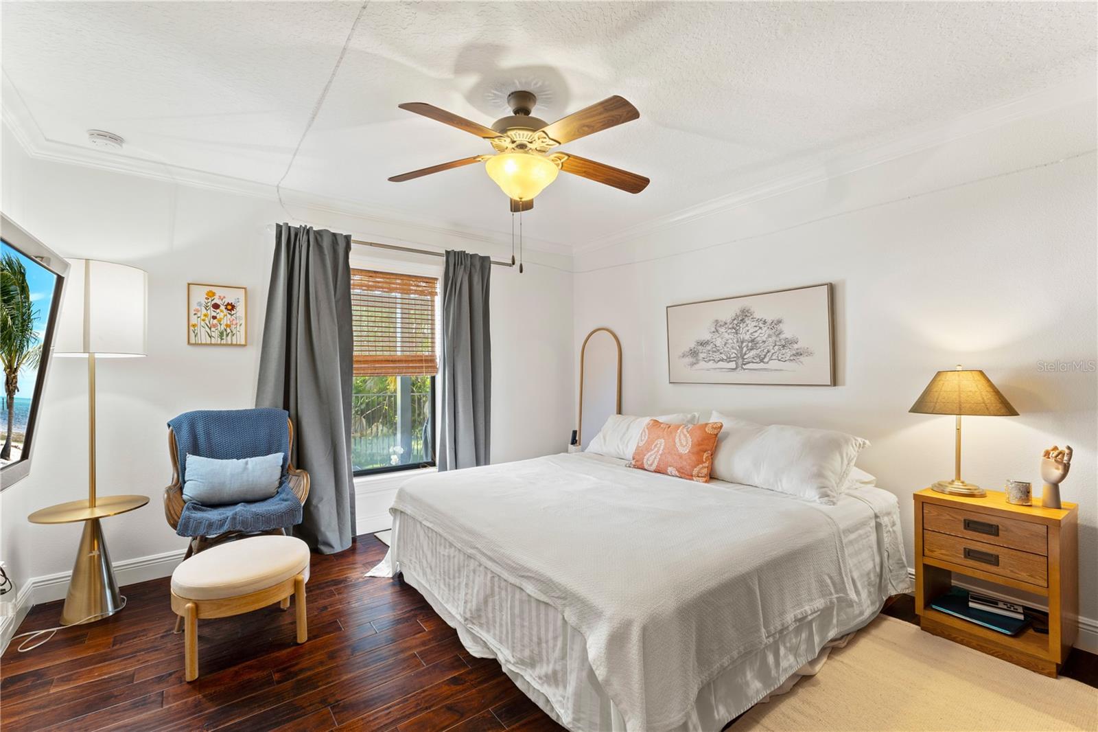 CYPRESS SHORES - Residential Lease