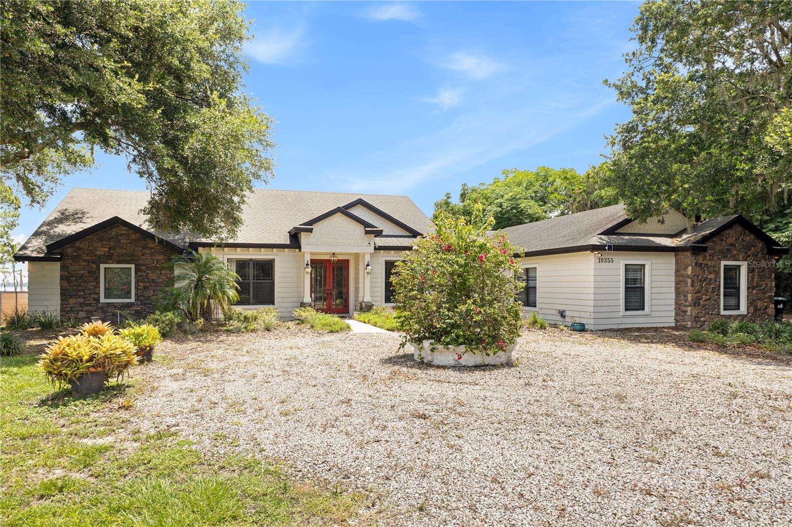 CYPRESS SHORES - Residential Lease