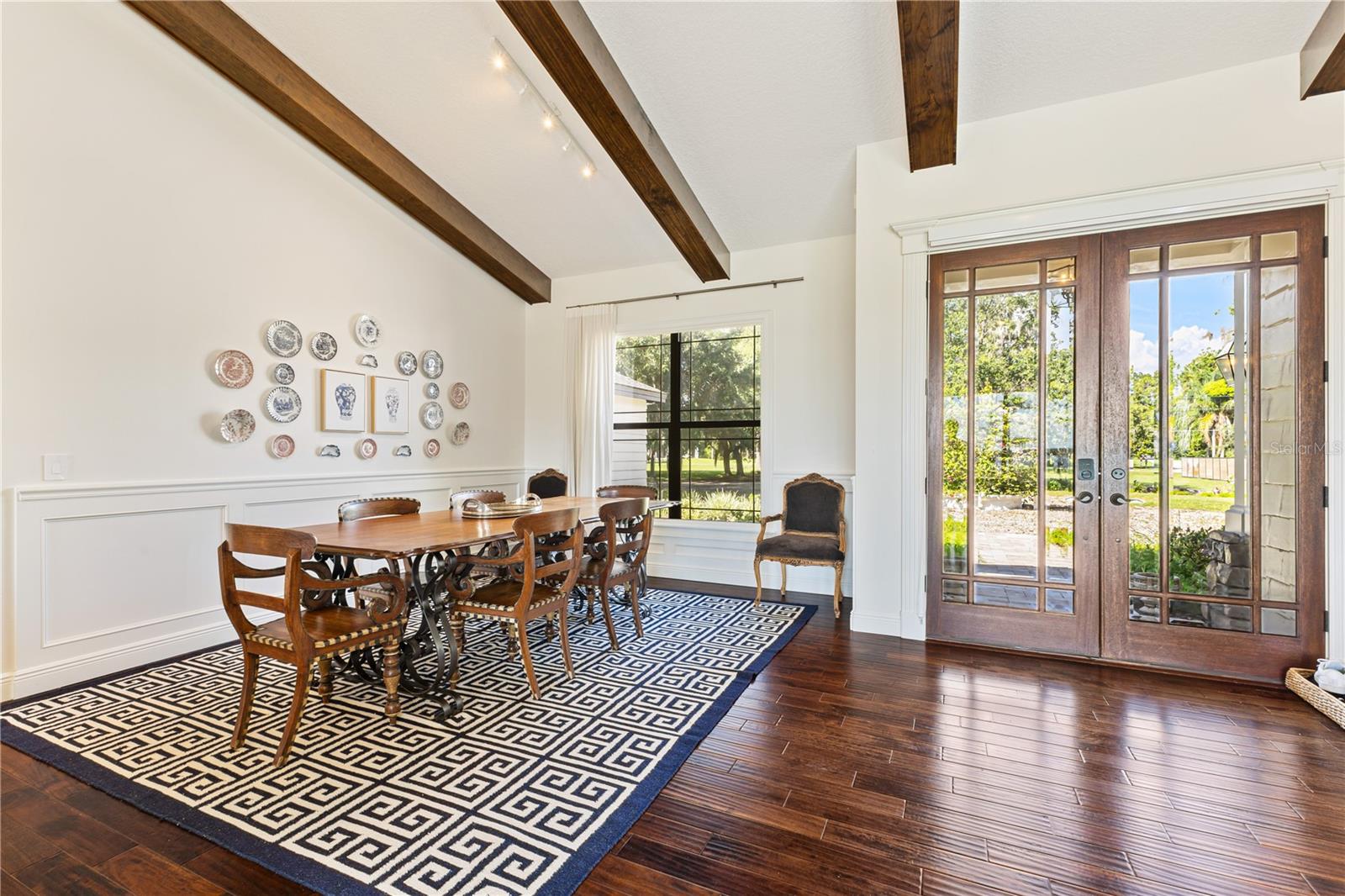 CYPRESS SHORES - Residential Lease