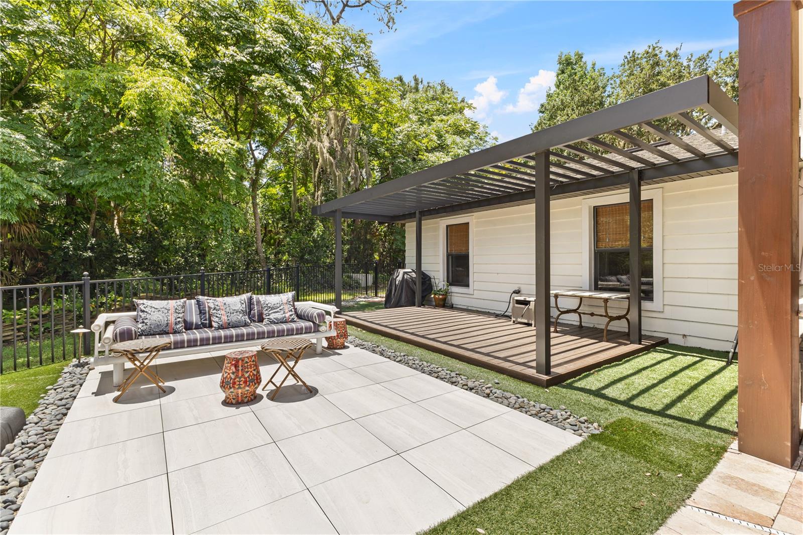 CYPRESS SHORES - Residential Lease