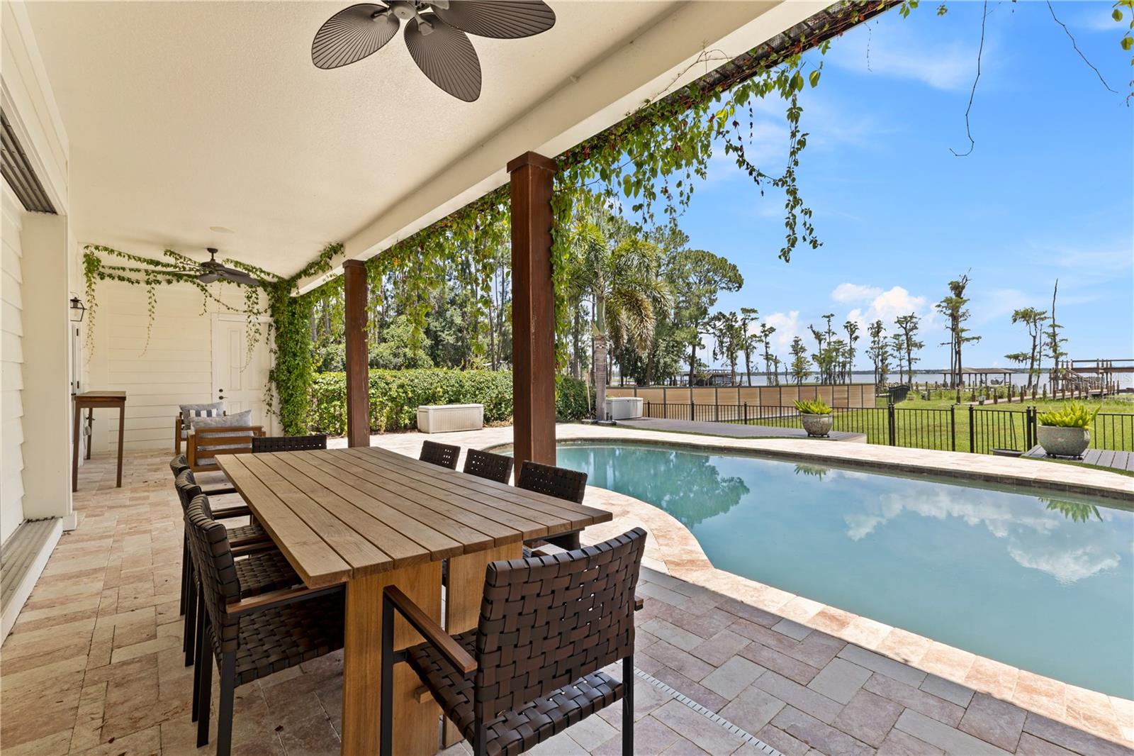 CYPRESS SHORES - Residential Lease