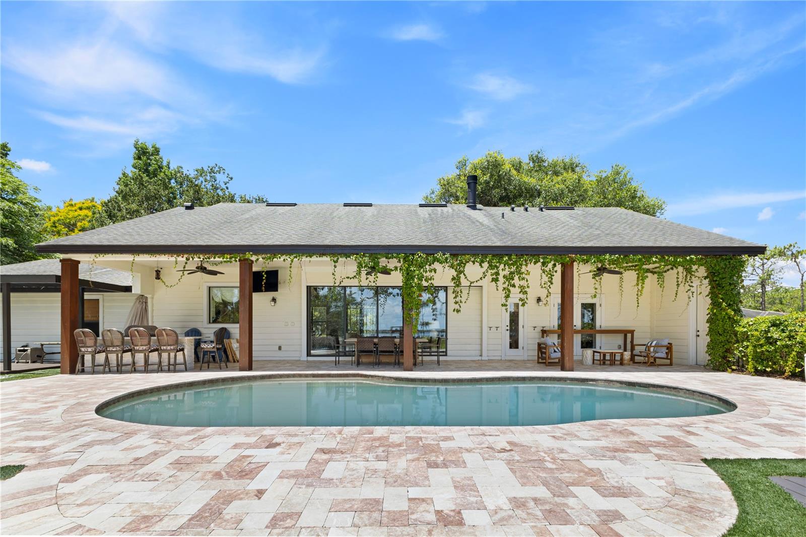 CYPRESS SHORES - Residential Lease
