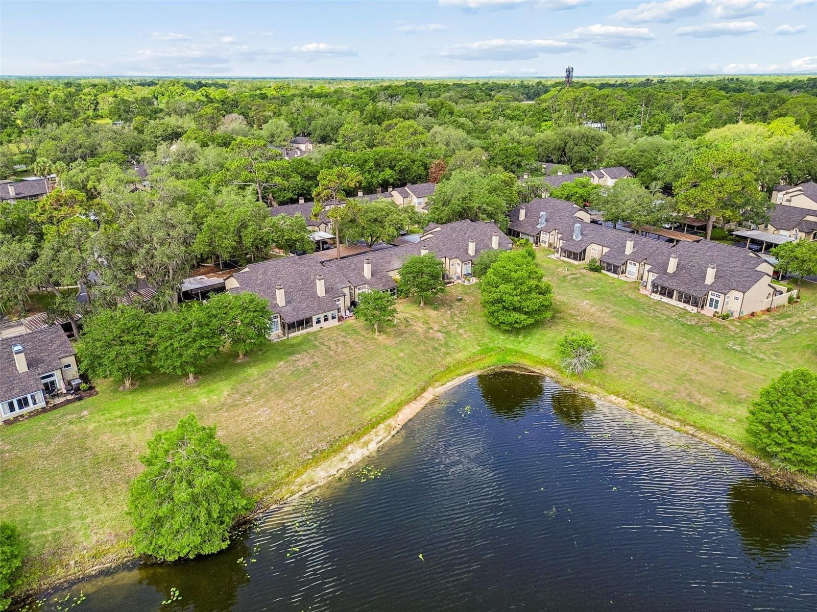 BARCLAY PLACE A CONDOMINIUM - Residential