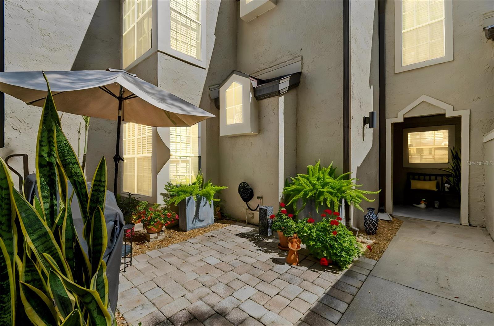 BARCLAY PLACE A CONDOMINIUM - Residential