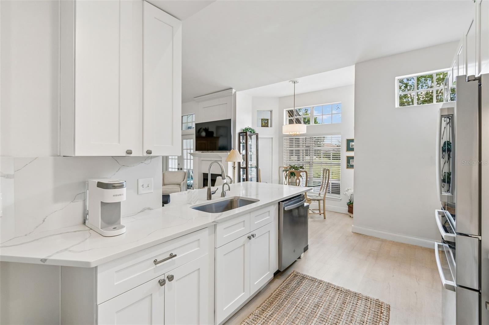 BARCLAY PLACE A CONDOMINIUM - Residential