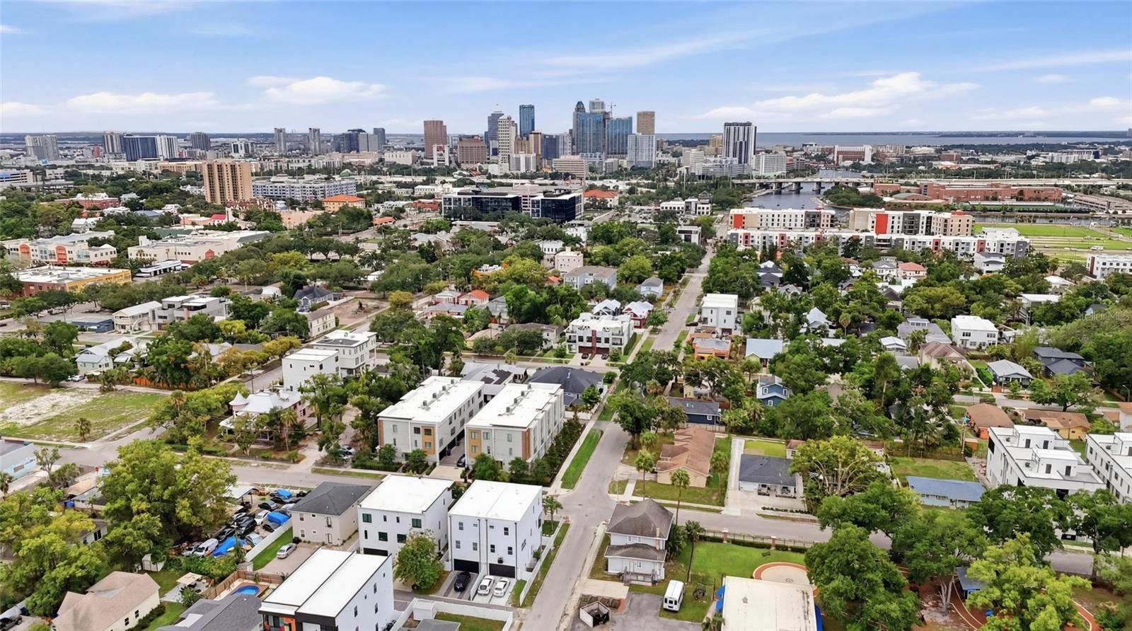 ROSEBURY PARK W/2 LOT 9 LESS S 3 FT FOR RD BLOCK6 - Residential
