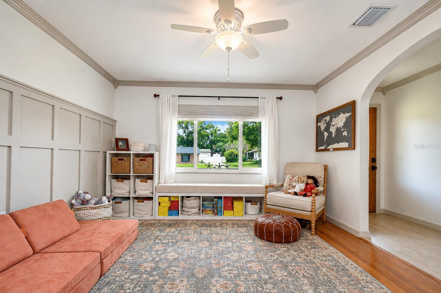 PARKWOOD MANOR 1ST ADD - Residential