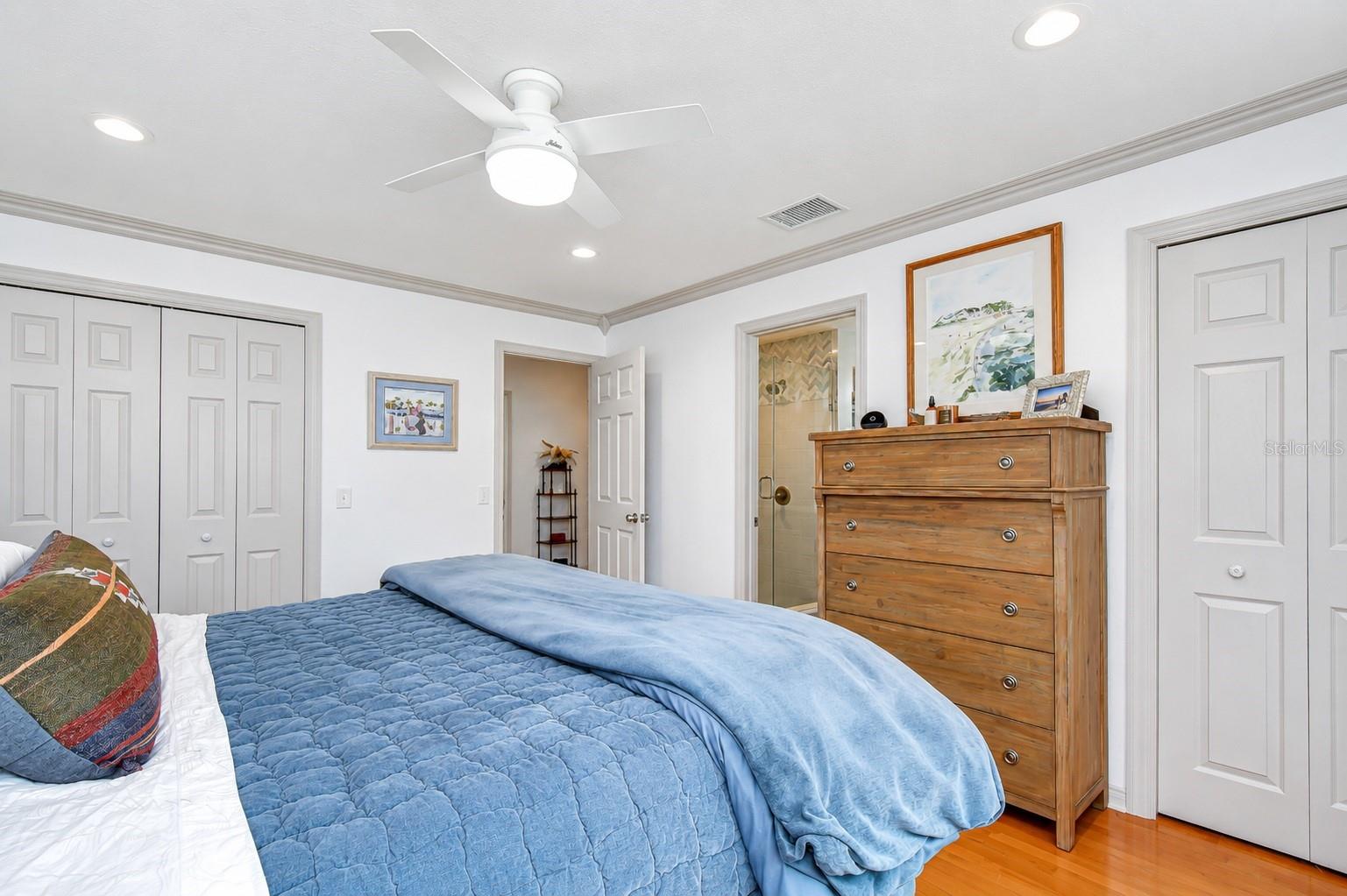 PARKWOOD MANOR 1ST ADD - Residential