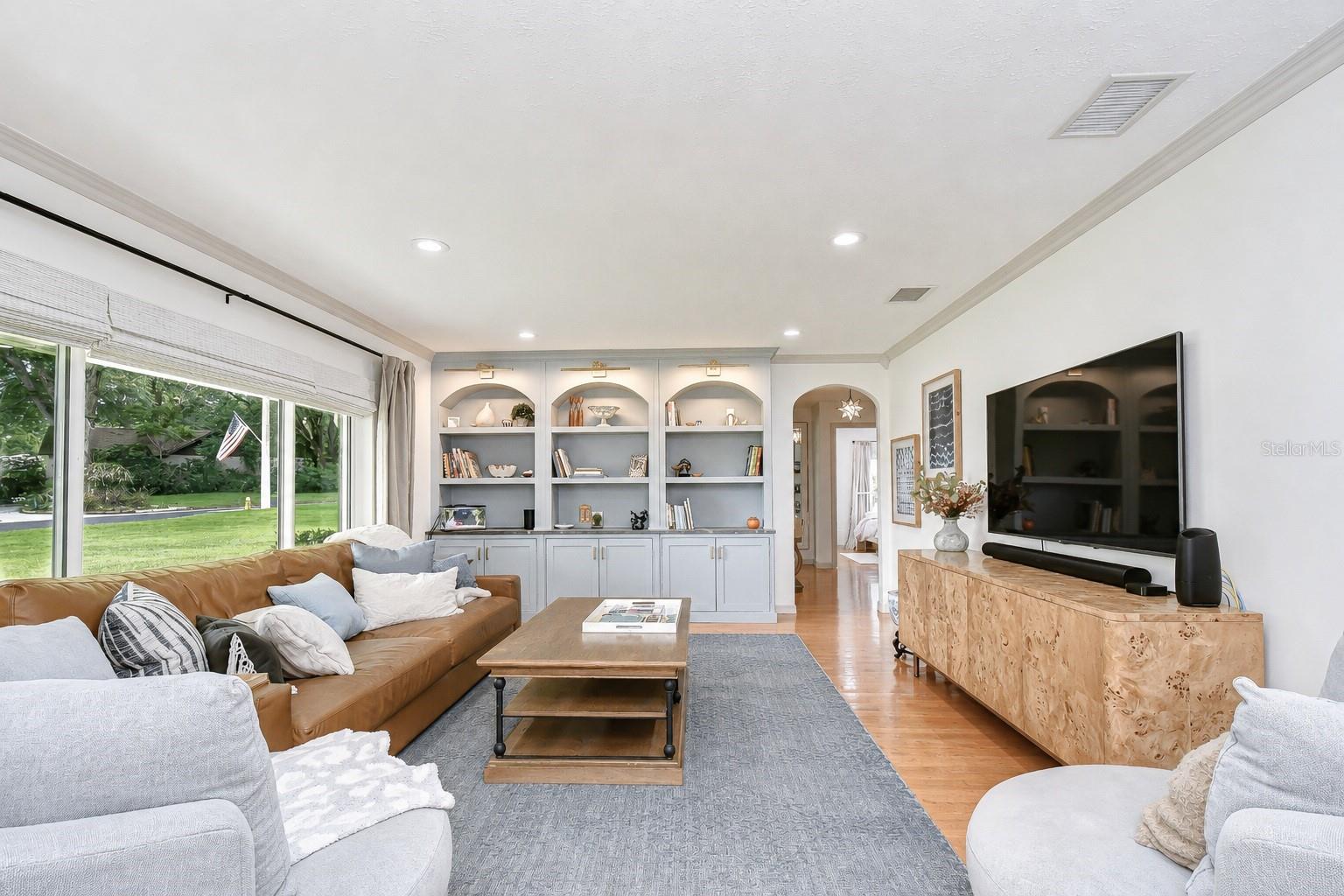 PARKWOOD MANOR 1ST ADD - Residential