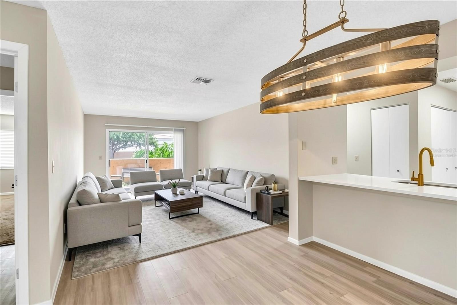 OXFORD SQUARE CONDO - Residential