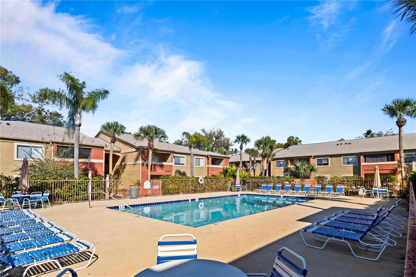 OXFORD SQUARE CONDO - Residential