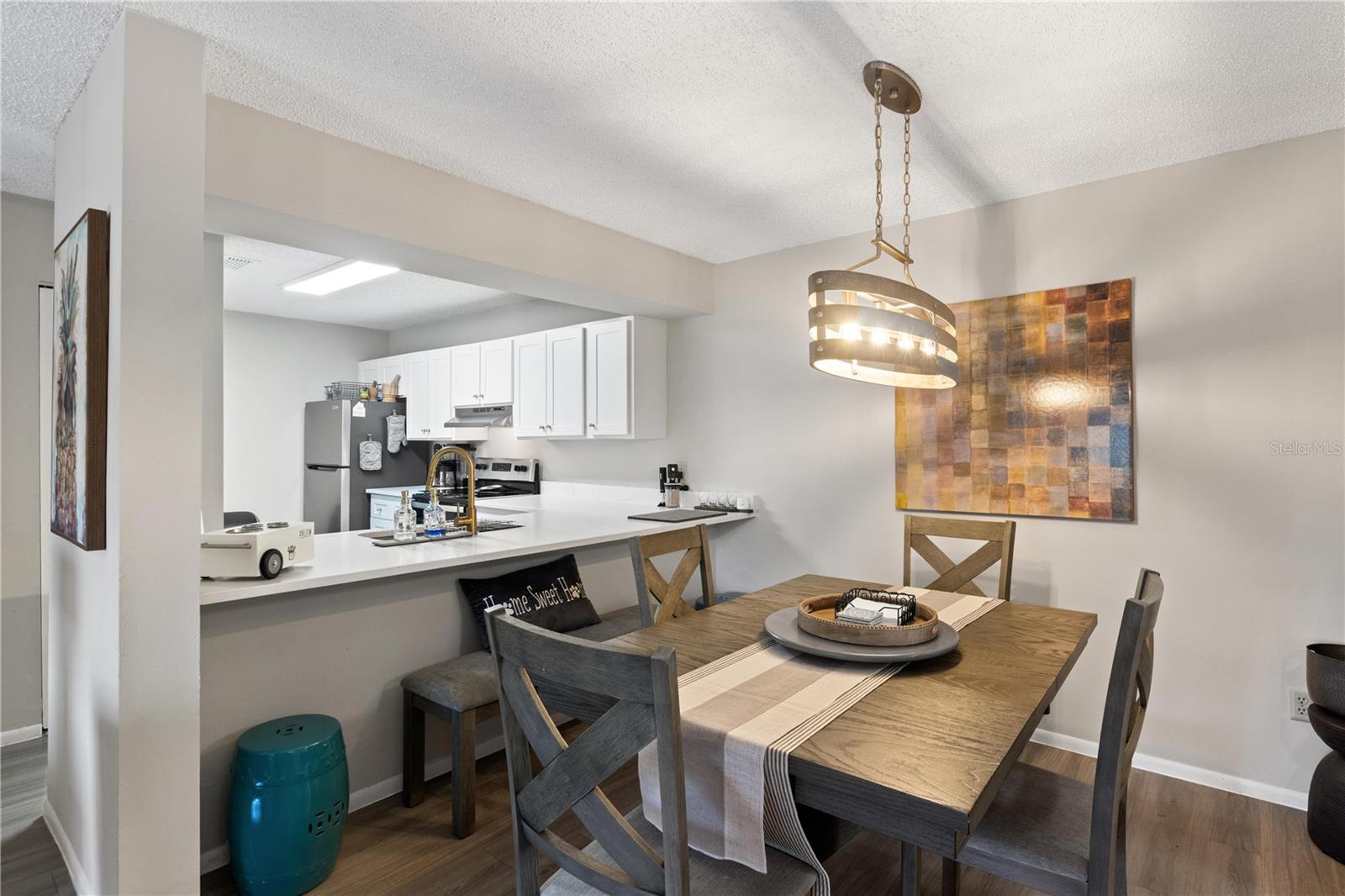 OXFORD SQUARE CONDO - Residential