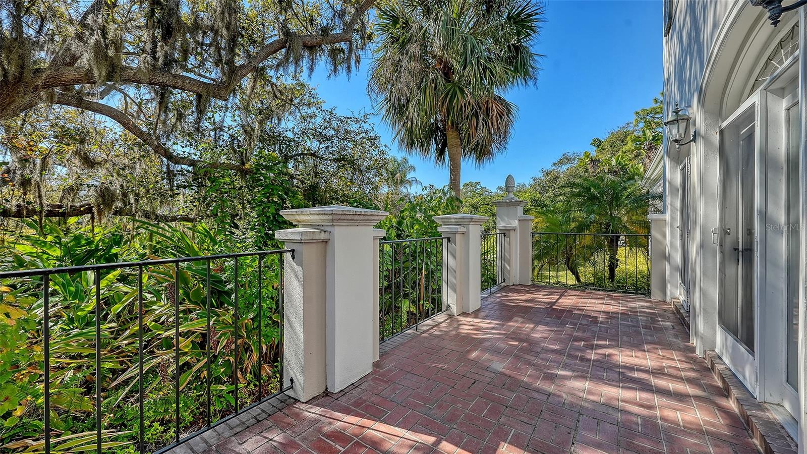 OAKS - Residential