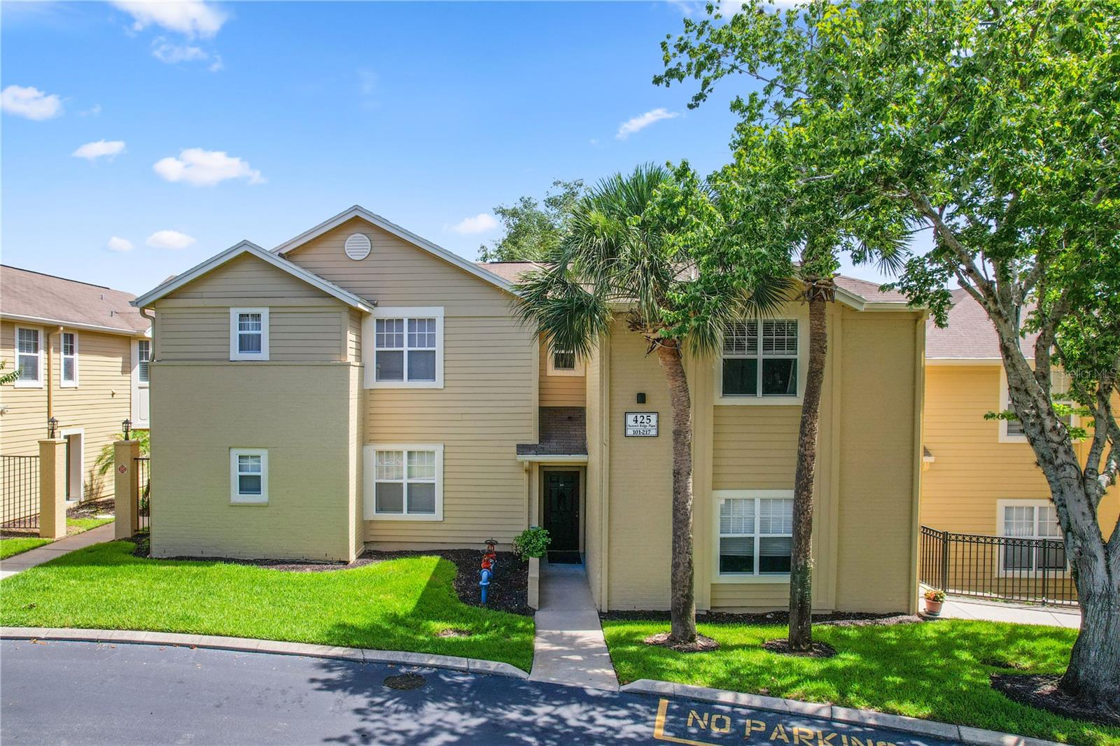 RESIDENCES AT SABAL POINT A CONDO - Residential