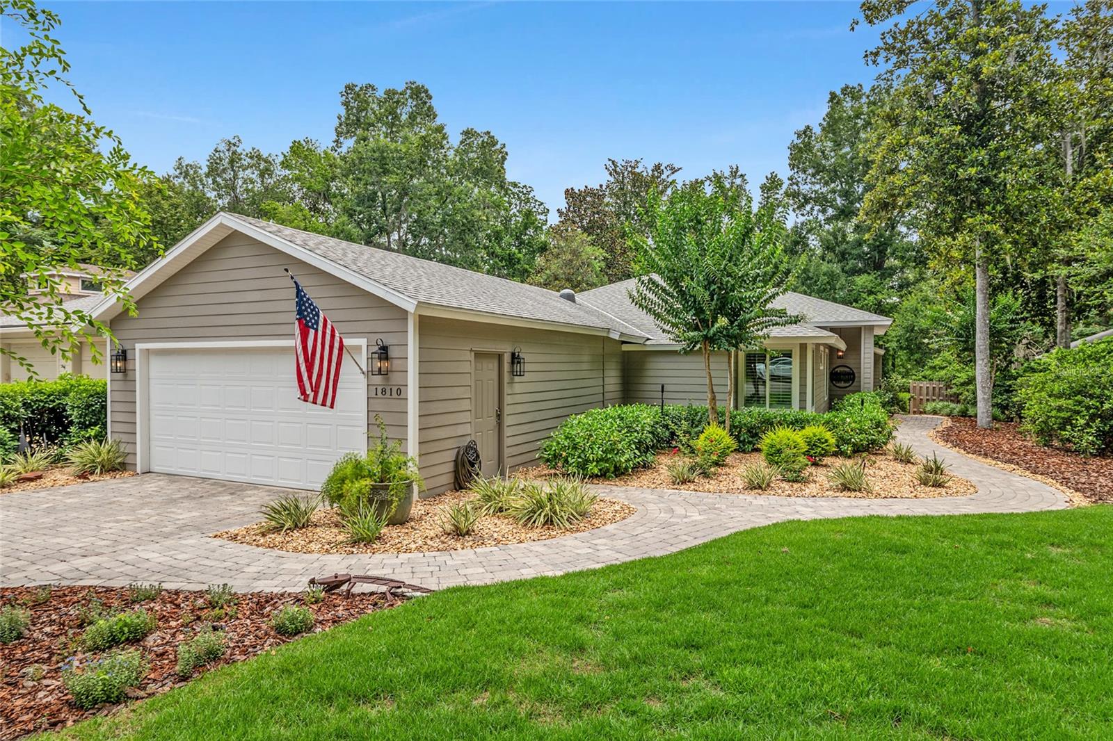 COLONY PARK - Residential