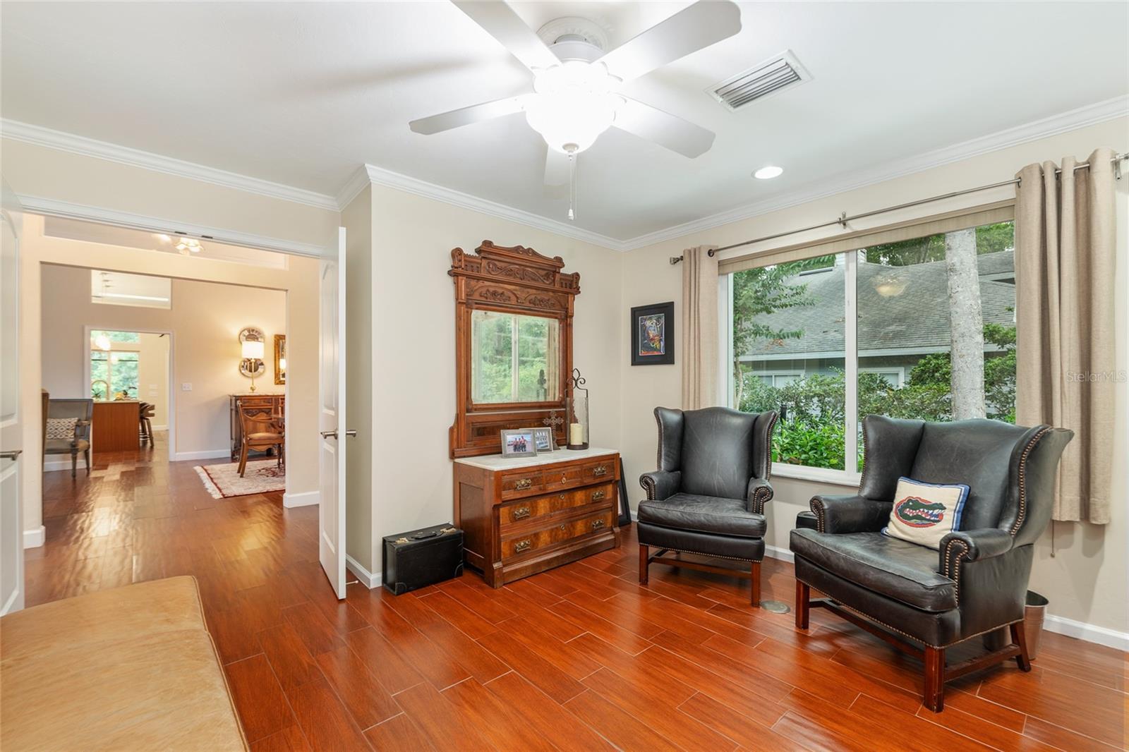 COLONY PARK - Residential