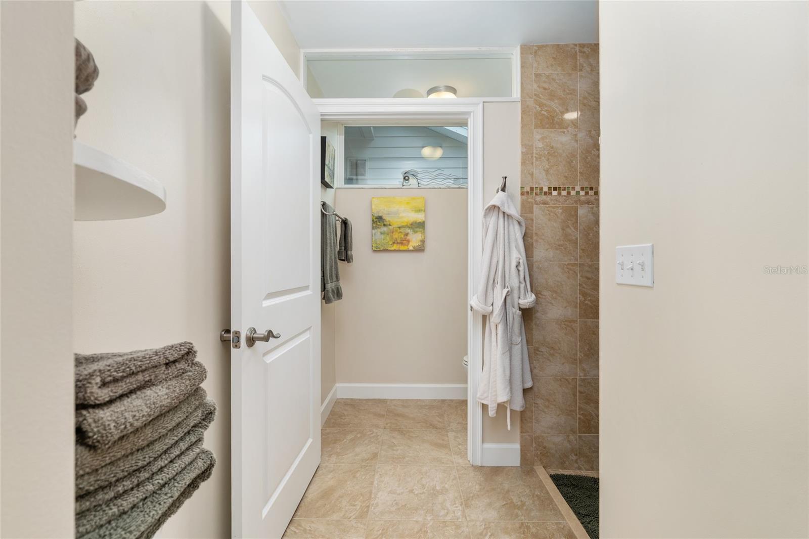 COLONY PARK - Residential